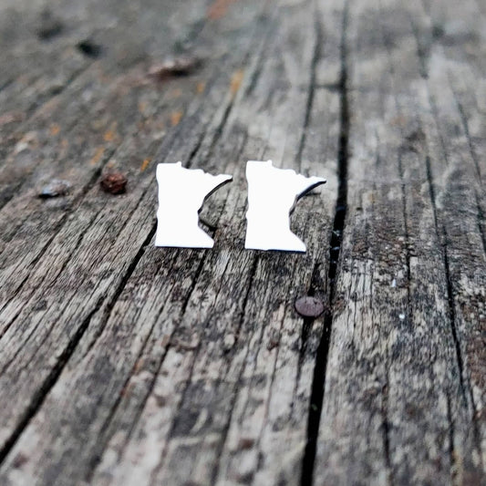 Minnesota stud earrings