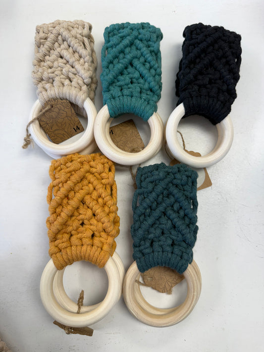 Macramé Towel Hanger