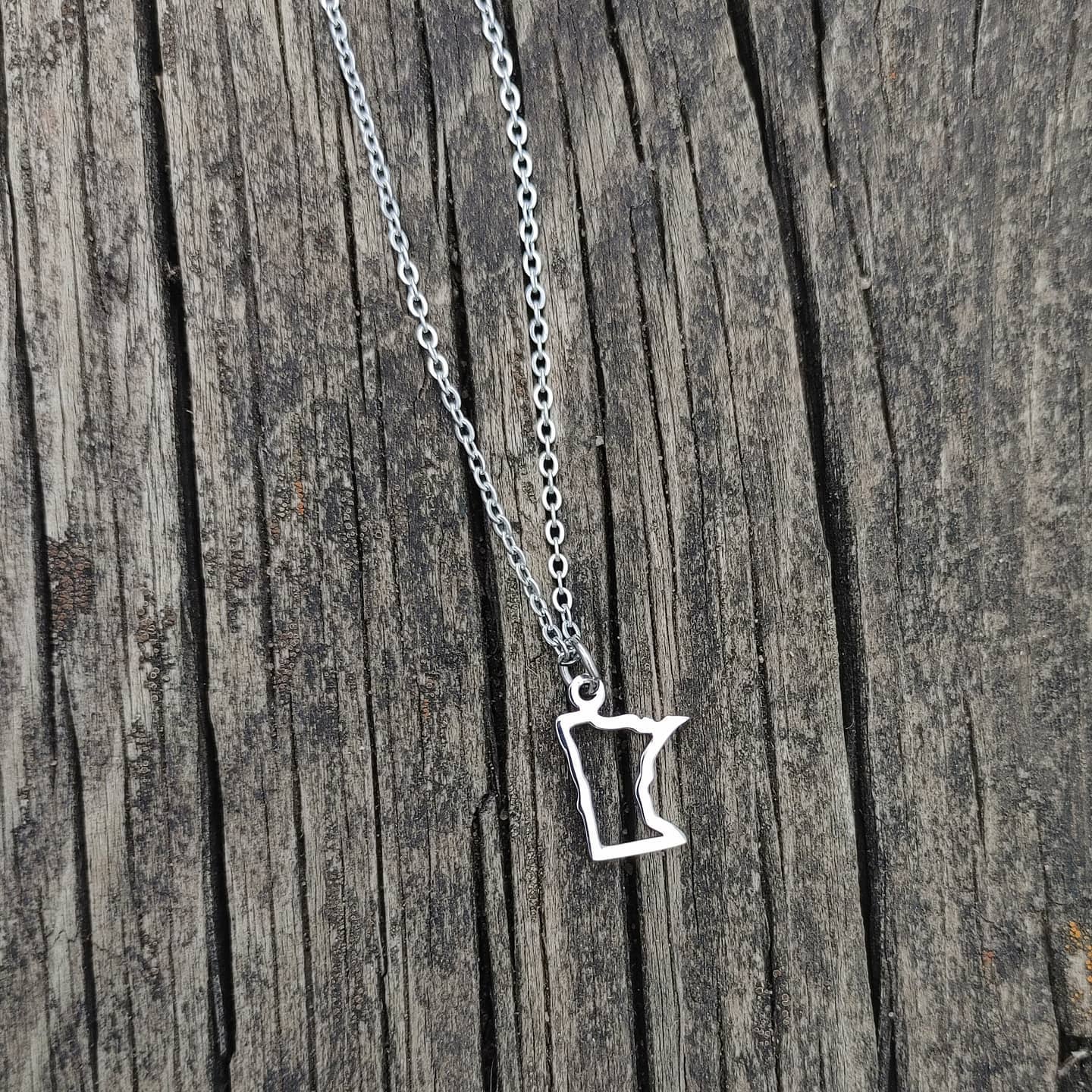 Minnesota outline necklace